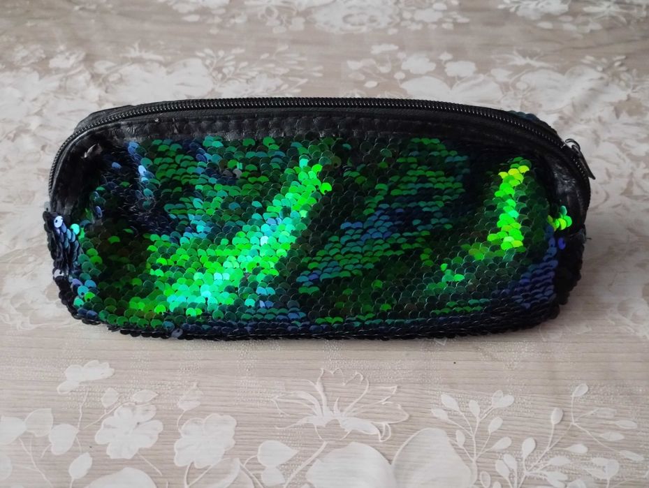 Пенал для школы (или косметичка)