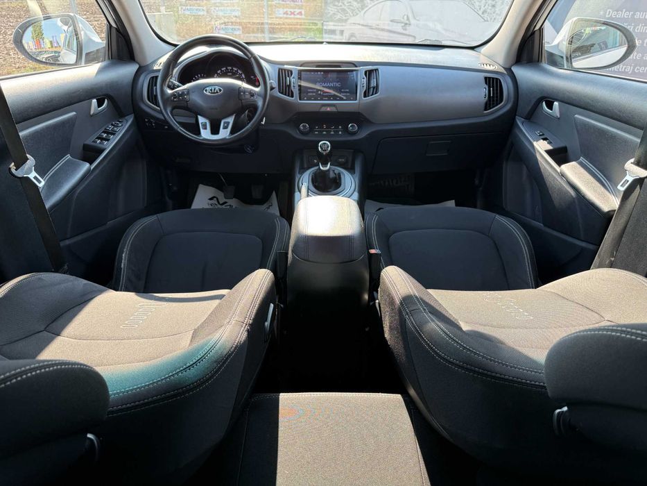 *RATE*KIA Sportage Facelift 1.6 Benzina 135Cp 11/2014 E5 LED NAV Top Inmatriculata in Romania!