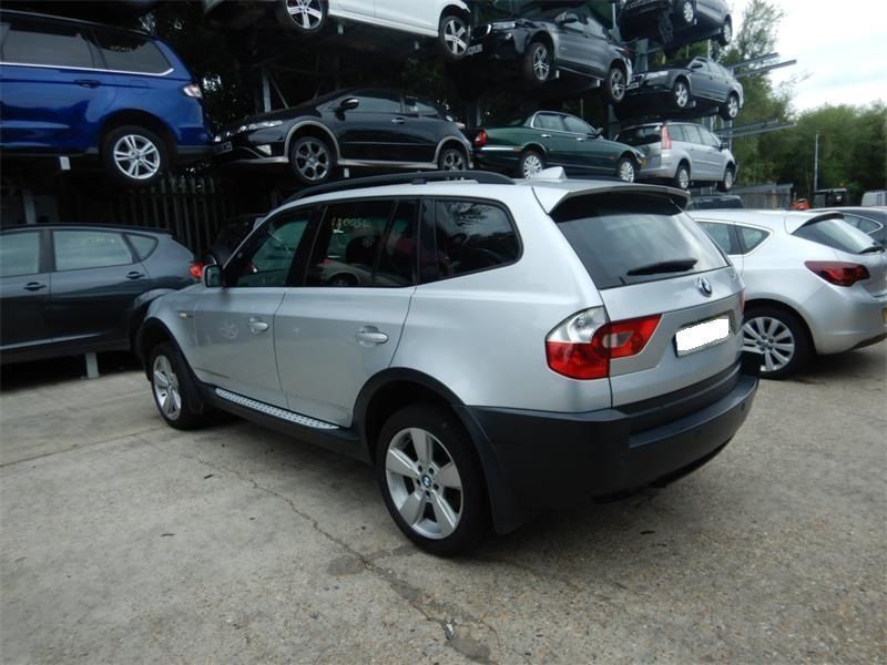 Racitor gaze BMW X3 E83 2005 SUV 3.0