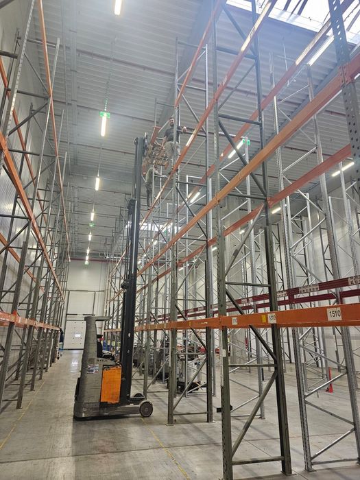 Rafturi industriale metalice - diverse modele