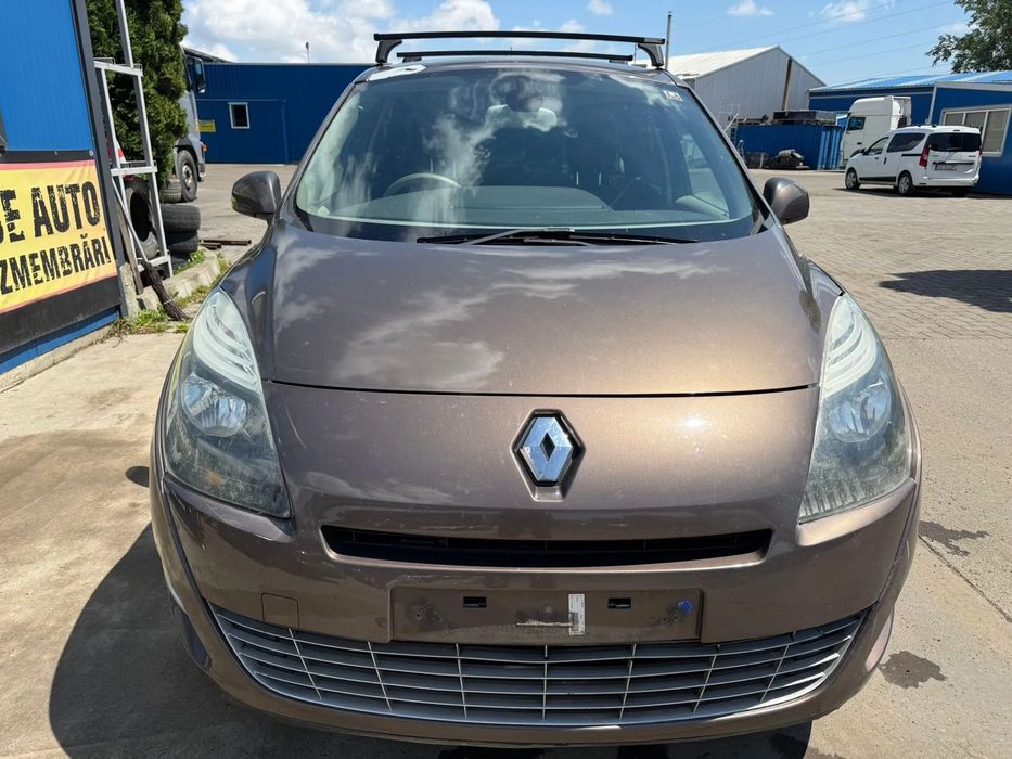 Bara / Capoata / Faruri / Aripi / Usi / Haion / Stopuri Renault Grand Scenic 3 2009-2014