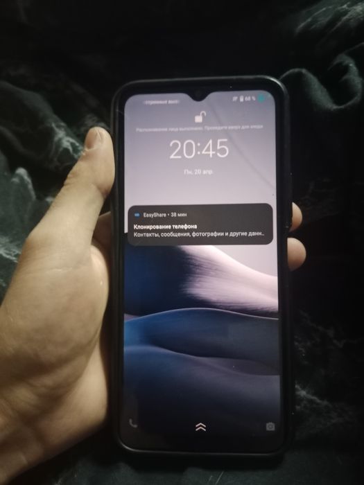 Продам телефон отличный очень