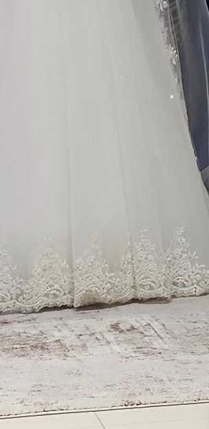 Rochie mireasa deosebita