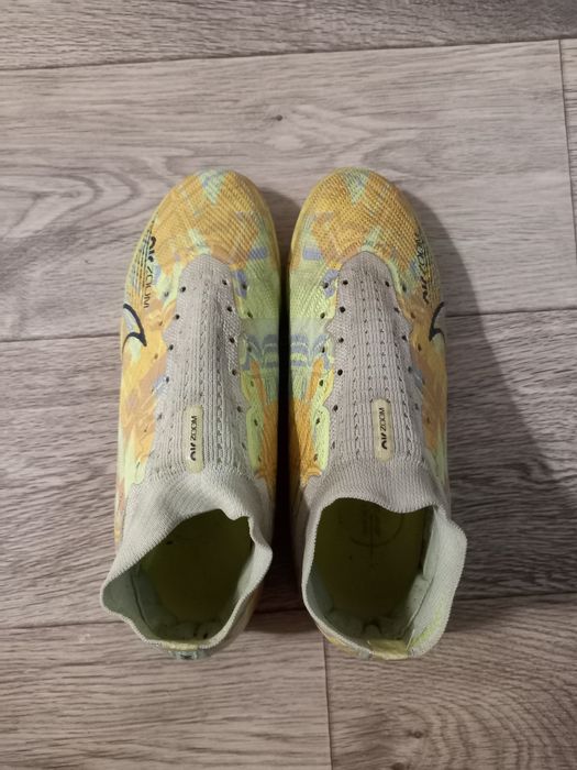 Сороконожки найк,39 размер