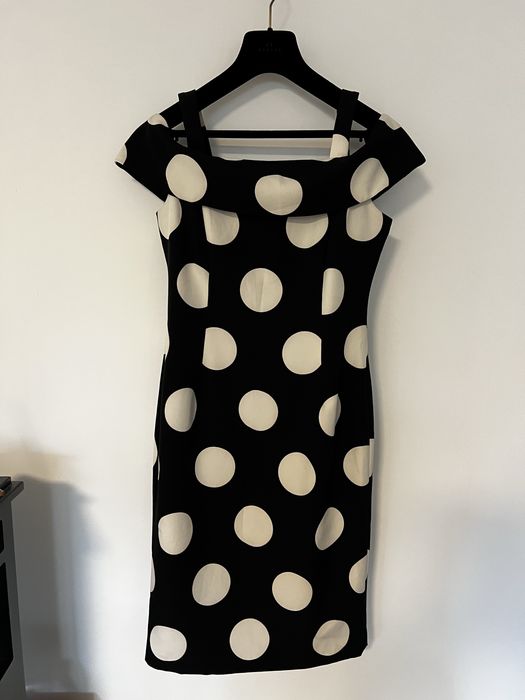 Rochie cu buline de la Roman