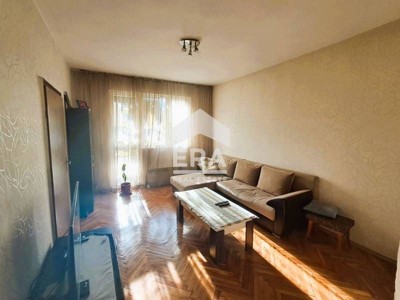 Продава се Четиристаен апартамент в Варна, Трошево - 92 кв.м за 1804 €/кв.м - Снимка #1