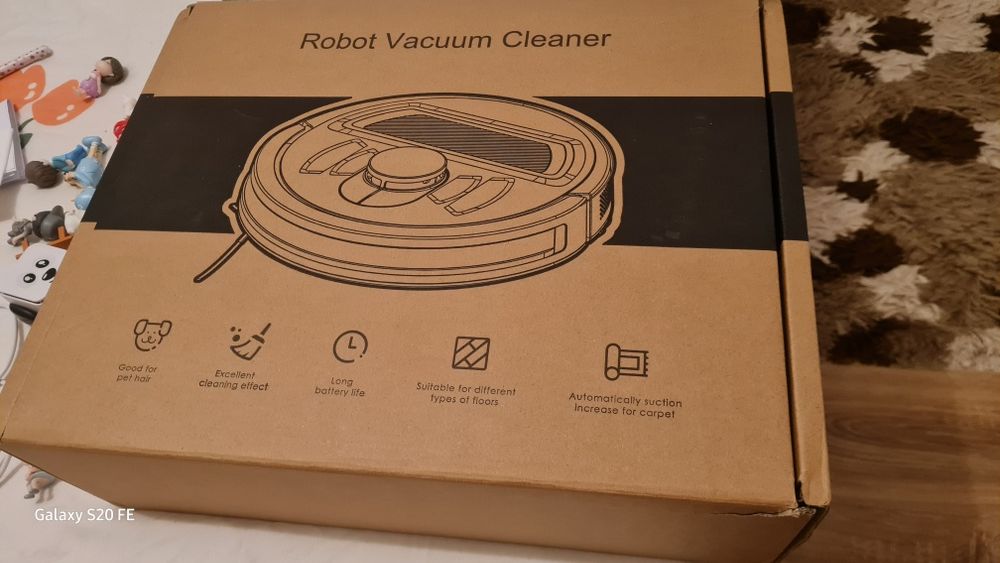 Vând robot inteligent de curățenie și funcție de mop