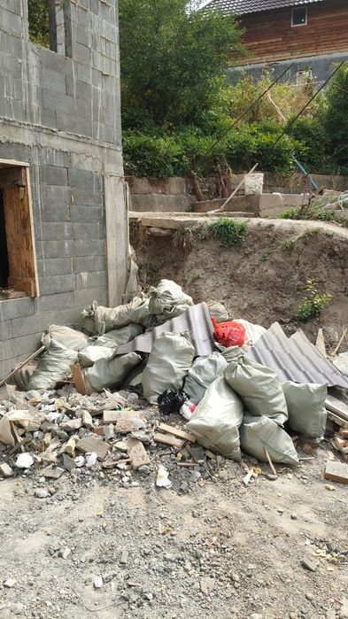 Вывоз строительные мусора