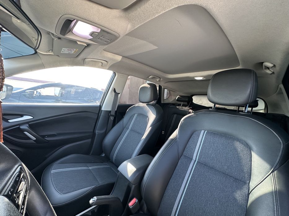 Автомобиль Tracker 2