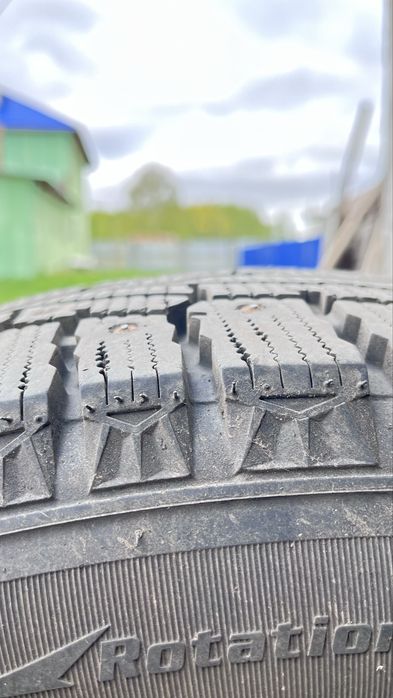 Продам зимние хорошие