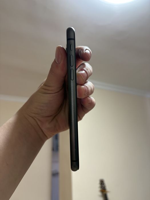 Iphone 11 64гб.