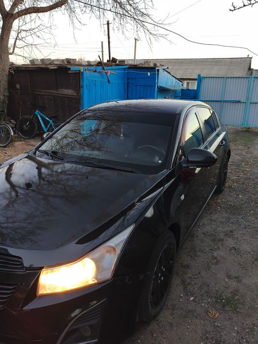 Шевроле Круз на полном ходу