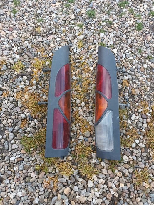 ляв и десен стоп за рено канго RENAULT KANGOO