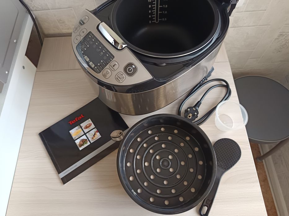 Продам мультиварку
