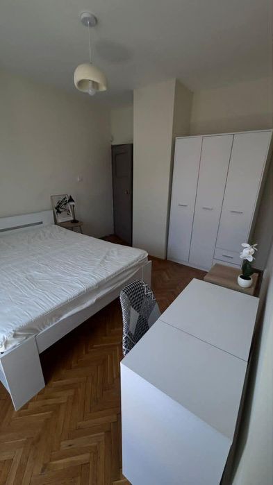 Четиристаен апартамент под наем в центъра на София, 2223425