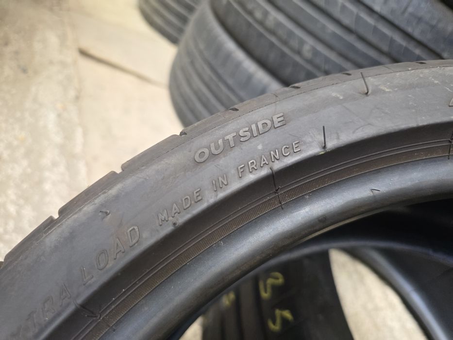 2бр Летни гуми 245 35 19 - Michelin