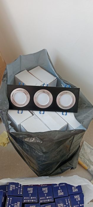 Продается потолочный галагены