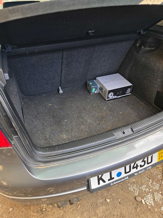 Auto продавам коли