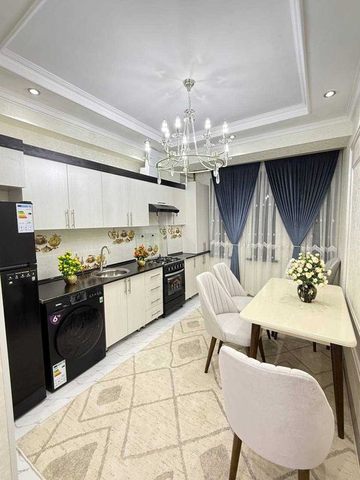 Срочно! Продаётся 4х комнатная квартира!