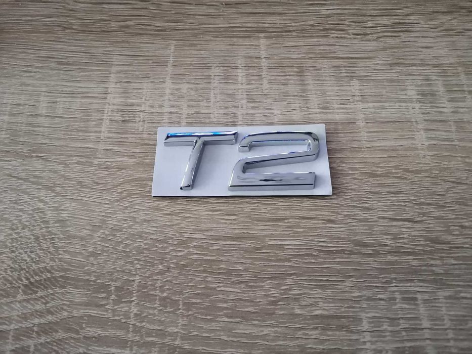 сребристи емблеми Волво Volvo T2