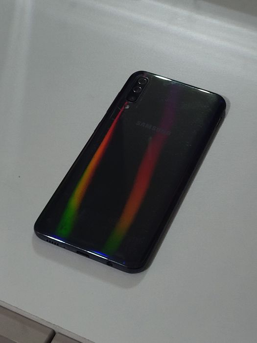 Samsung a50 2шт.