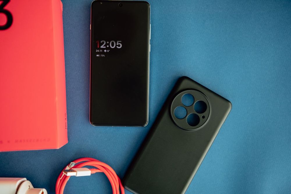 OnePlus 13 – 16GB RAM / 512GB памет – като нов!