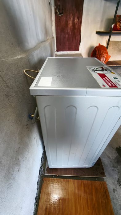 Продам стиральную машинку