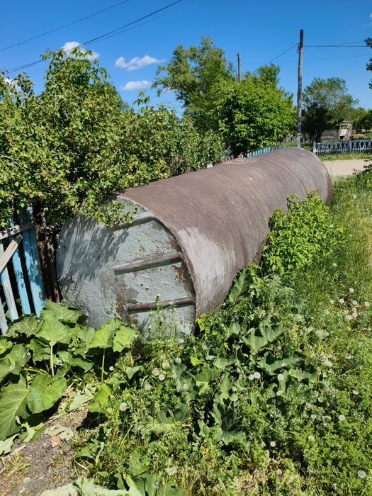 СРОЧНО Продам бочку 4 куба