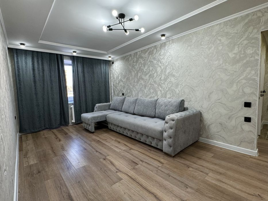 3-комнатная L U X