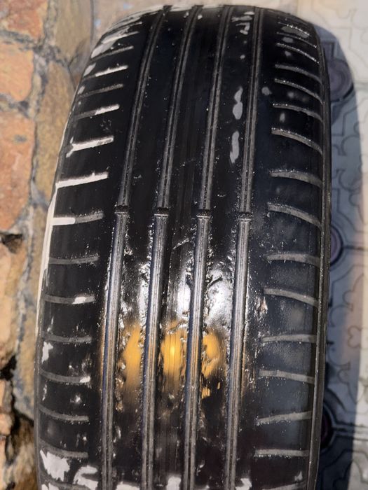 Пакрышка215/55R17