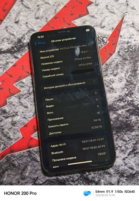 Продам iPhone xs max