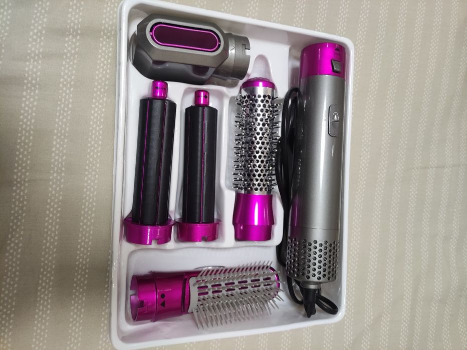 Сешоар тип Дайсън  нов