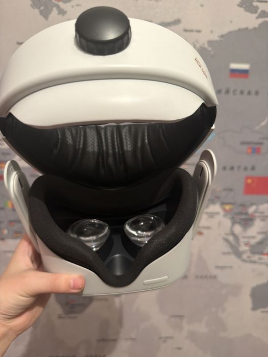 продам meta quest 2