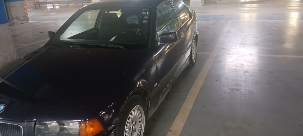 БМВ е36 компакт лилав