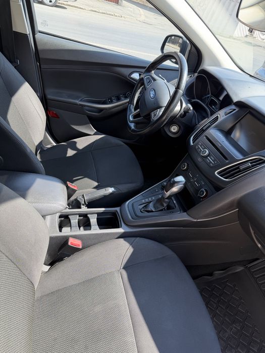 FORD Focus 0 — imagine 4