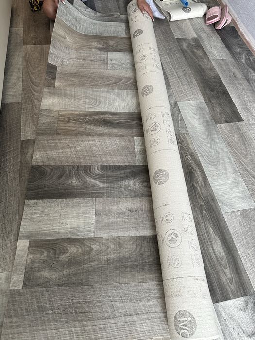 Линолеум кусок 2,0х1,9м