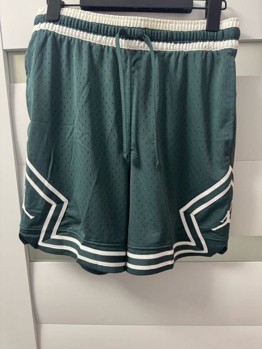 Pantaloni nike Jordan mărimea M