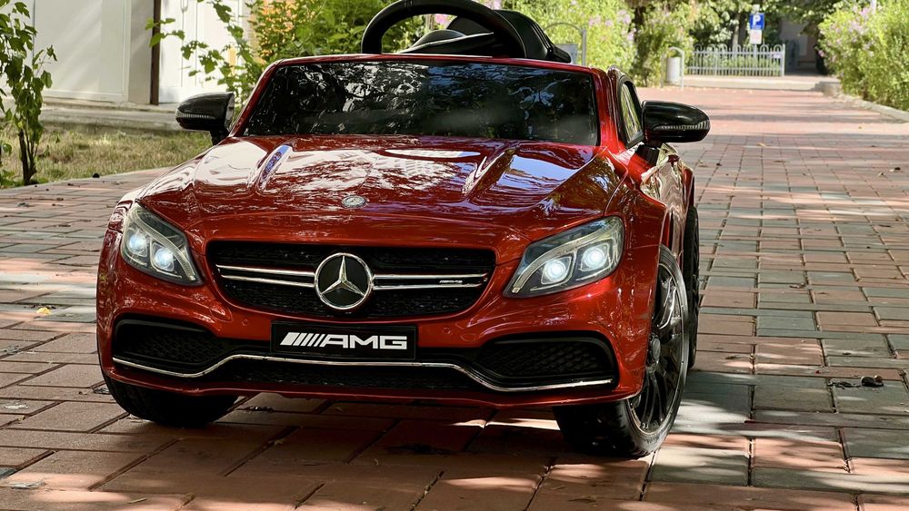 Masinuta Electrica Telecomanda Copii Mercedes 2 baterii 12V 2 Motoare