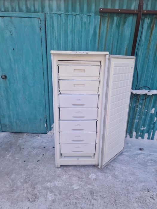 Морозильная камера Бирюса