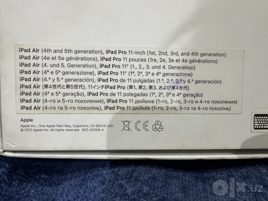 * чехол клавиатура для Apple iPad в идеальном состоянии