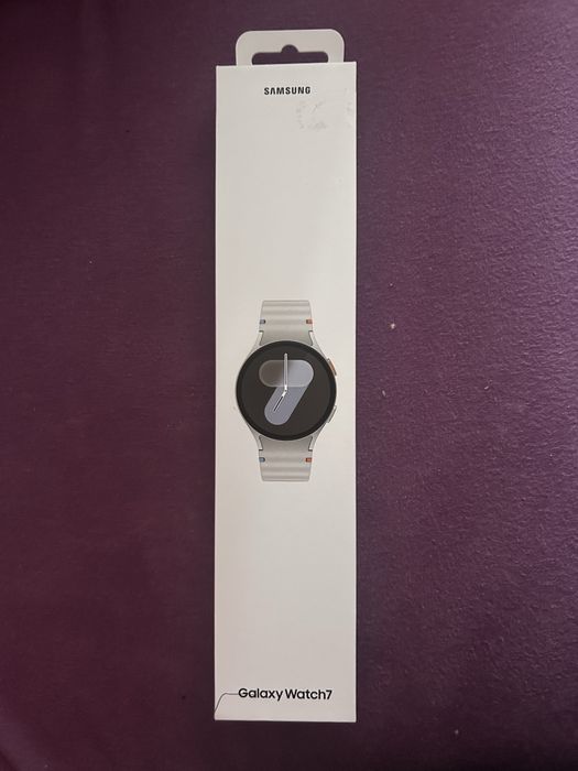 Samsung Galaxy Watch 7 44mm LTE Silver Нов!