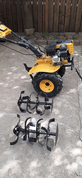 Motosapa  Progarden și Pulverizator