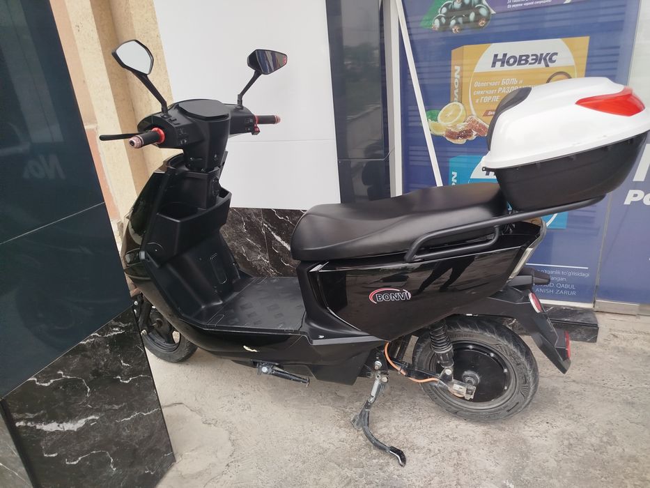 Скутер сотилади айби йўқ 5 та янги аккулмулятор қуйилган