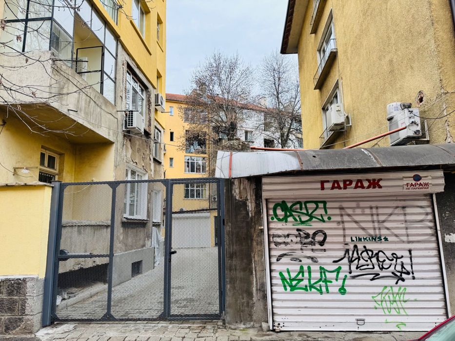 Продава се Гараж / Паркомясто в София, Център - 38 кв.м за 6 €/кв.м - Снимка #11