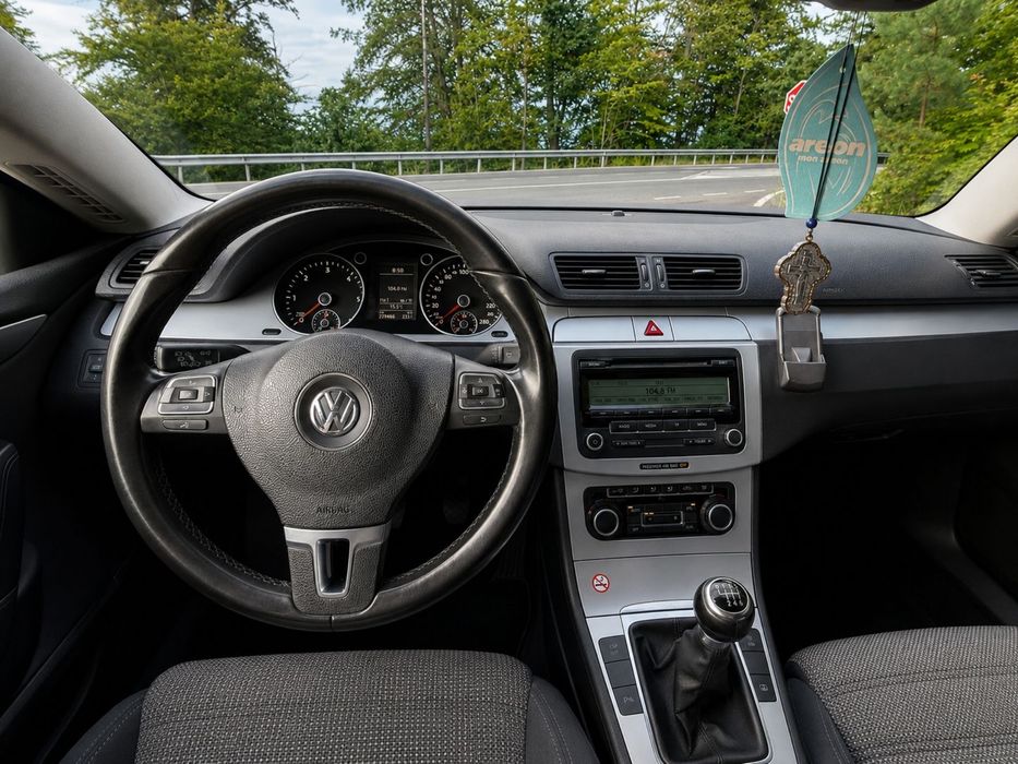 VOLKSWAGEN Passat CC 2009 — imagine 4
