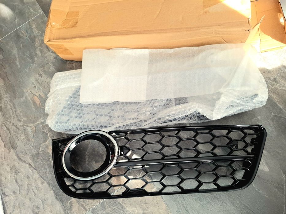 Решетки за халоген тип пчелна пита за ауди А5