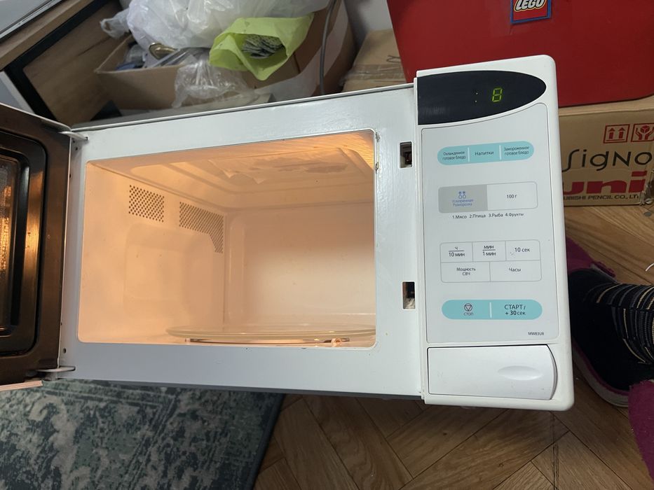 Микроволновка Samsung