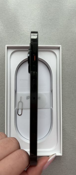 Телефон IPhone 14 Pro