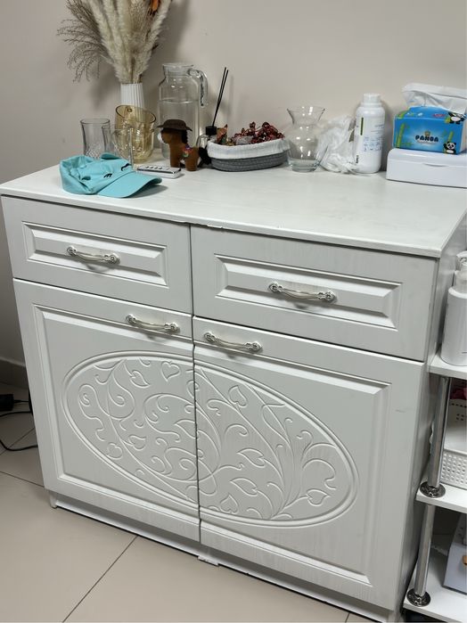 Продаю все для салона красоты