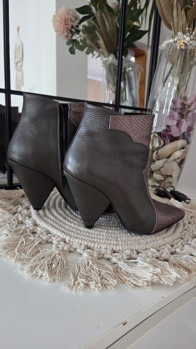 Ghete dama piele naturala model Modern Western